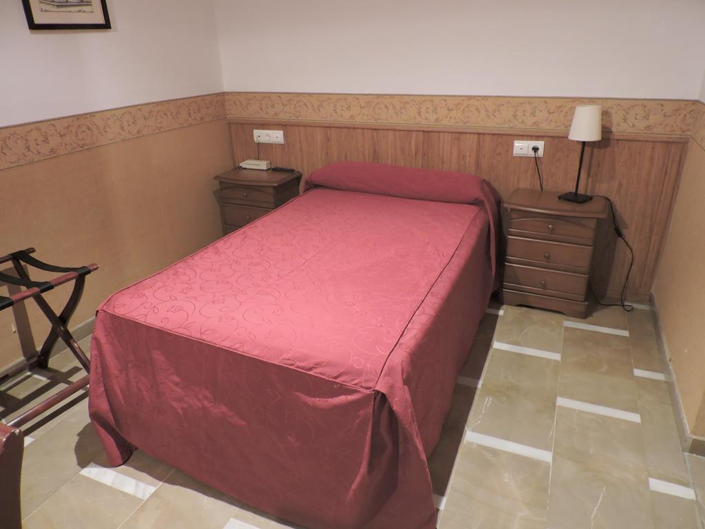 Hotel Yucas 2*