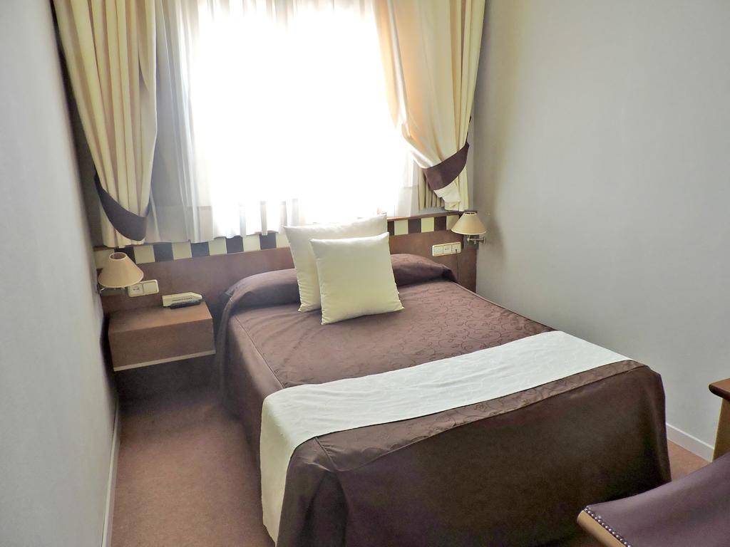Hotel Yucas Atarfe